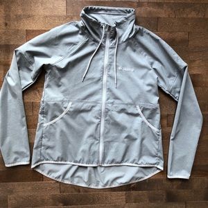 Gray Columbia Pleated Windbreaker Jacket Small